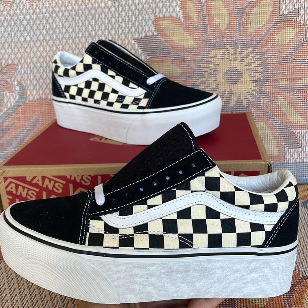 Vans WMNS Old Skool Stacked
Checkerboard Black/Classic
VN0A7Q5MTYQ
Platforms - Picture 11 of 16